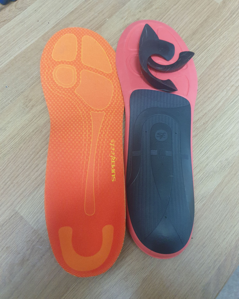 superfeet run pain relief insoles - what you get